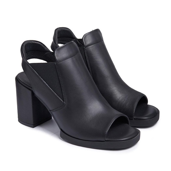 miista PIPER BLOCK HEEL SANDALS, size 37 - Picture 2 of 2